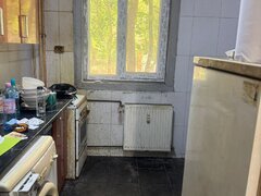 Titan, Jean Steriadi